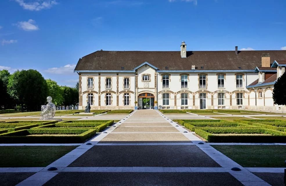 Domaine Ruinart en Champaña: viñedos y bodegas del Marne