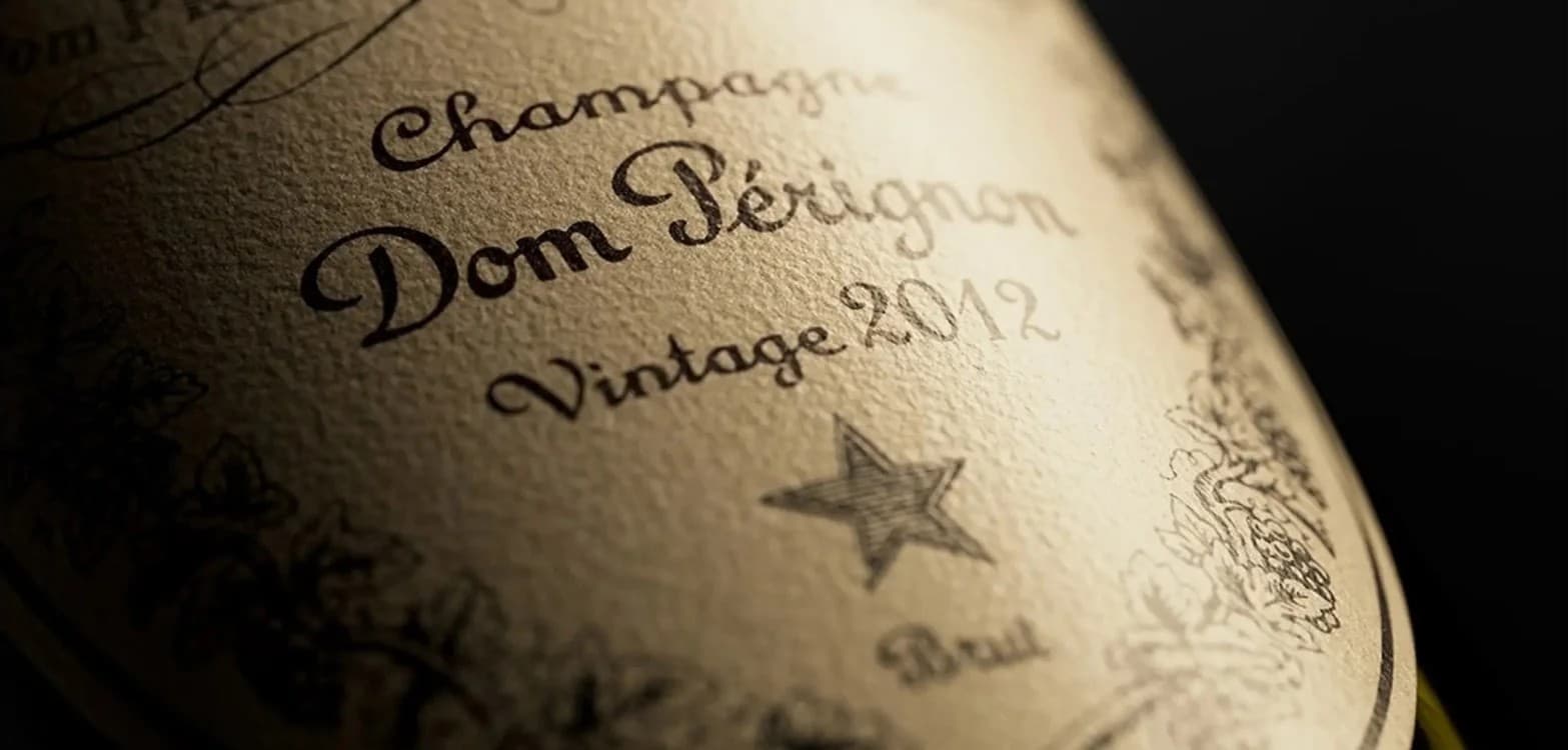 Les avantages du champagne millésimé par rapport au champagne non millésimé : tout ce que vous devez savoir