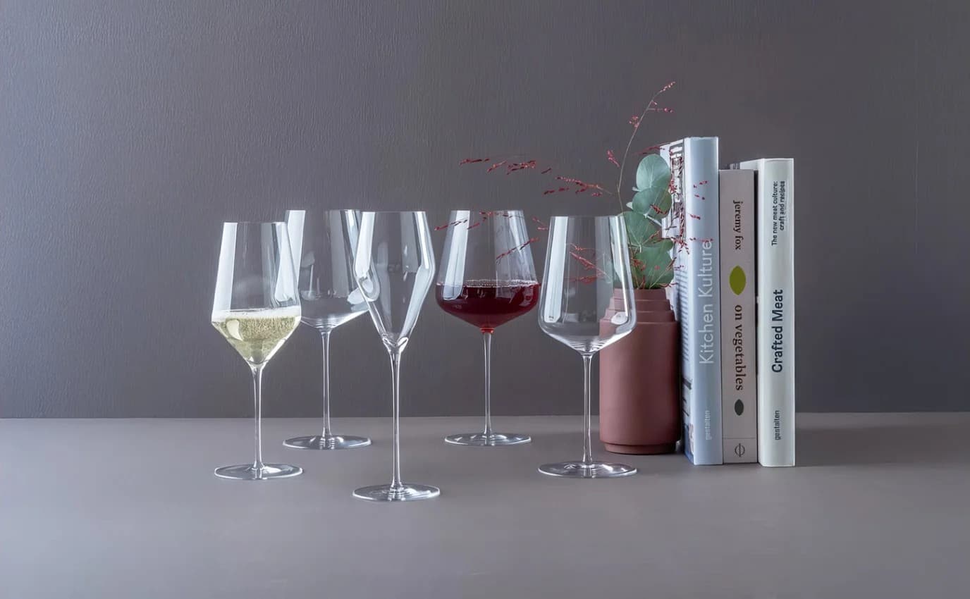 Le verre parfait pour le champagne : entre esthétique et expérience sensorielle
